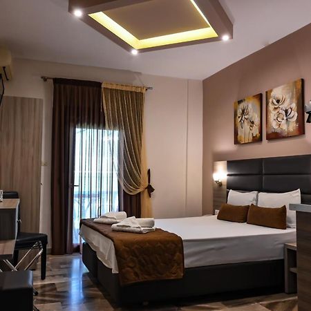 Hotel Kostas Olympiakí Aktí Exteriör bild