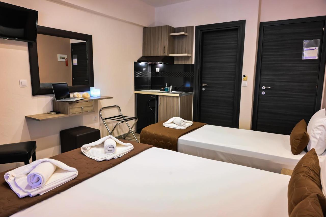 Hotel Kostas Olympiakí Aktí Exteriör bild